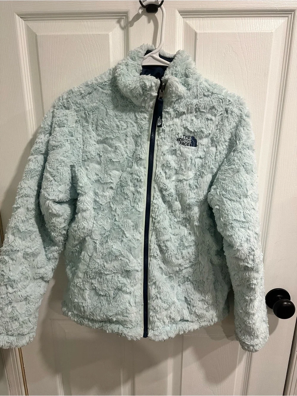 The North Face rips if